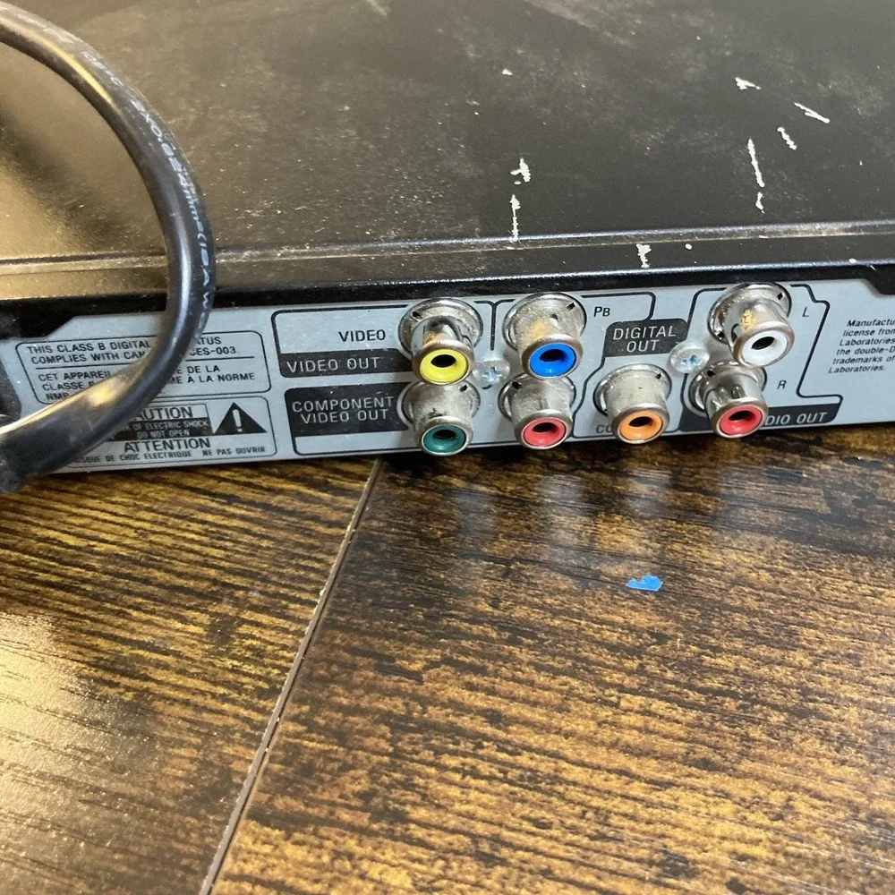 TESTED WORKS Sony DVP-SR-200P CD/DVD Player - Does Not Come With Remote
